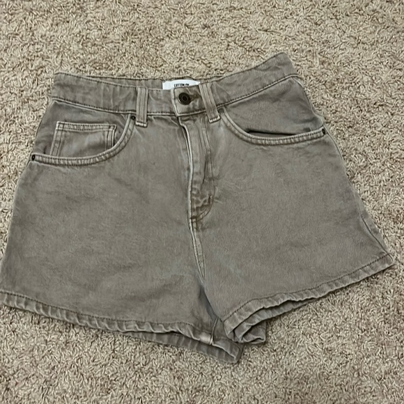 denim shorts - Picture 1 of 2